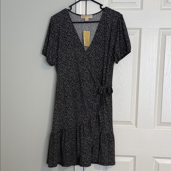 MICHAEL Michael Kors Dresses & Skirts - Michael Kors black and white floral wrap dress.  Size XL